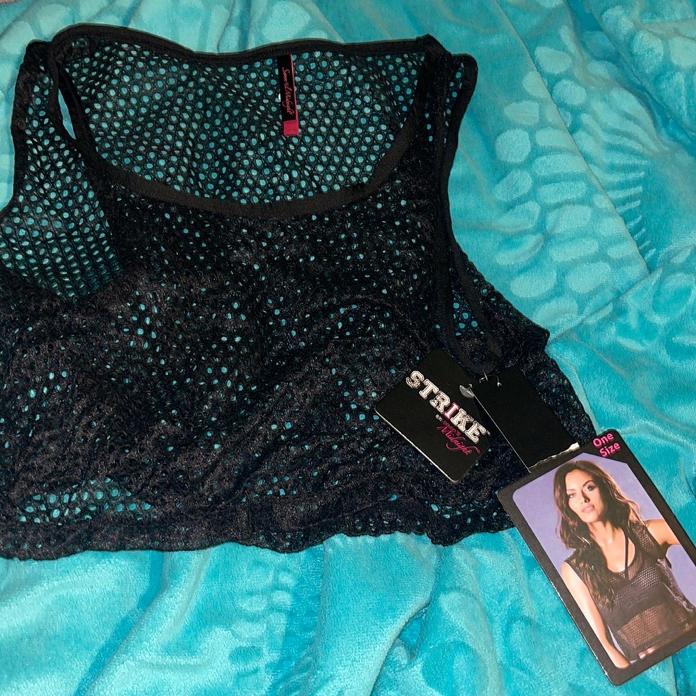 One size mesh crop top STRIKE brand never worn with tags on